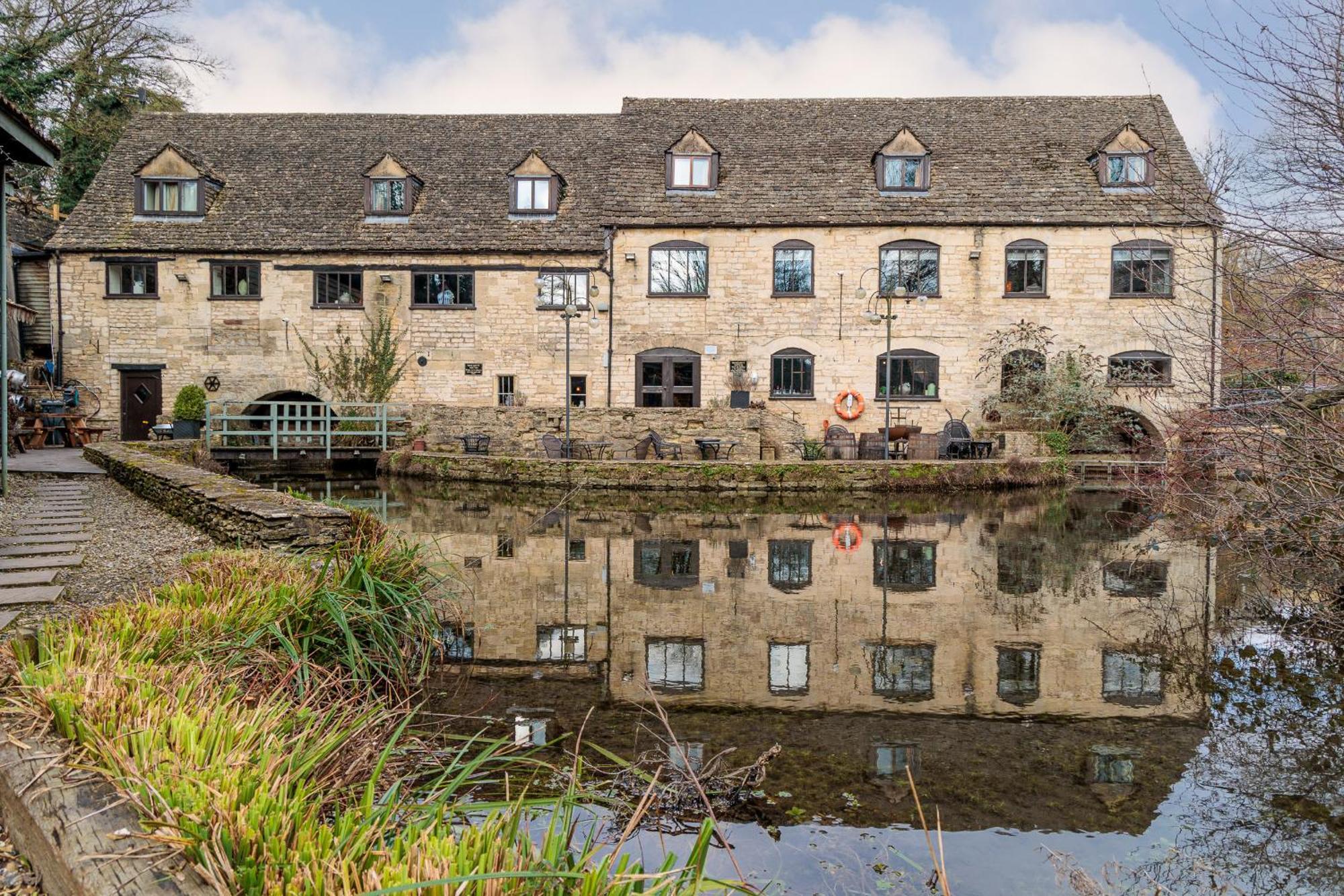 Egypt Mill Hotel And Restaurant เนลส์เวิร์ธ ภายนอก รูปภาพ